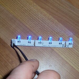 4 Flowgrow LED Leuchte Blau.1280x895.173.9K