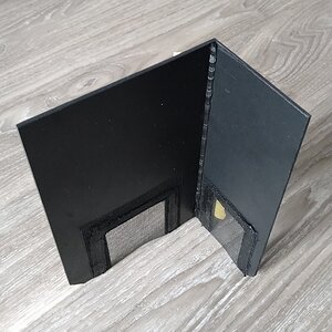 Schacht verklebt